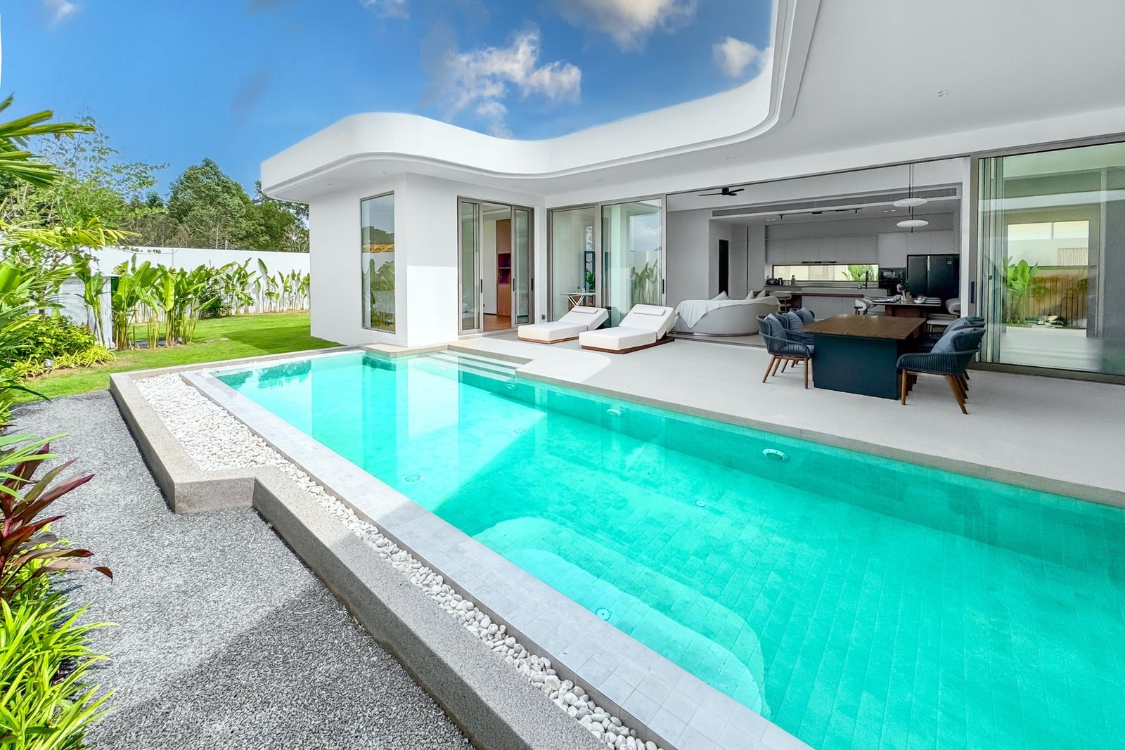 Manor Villa